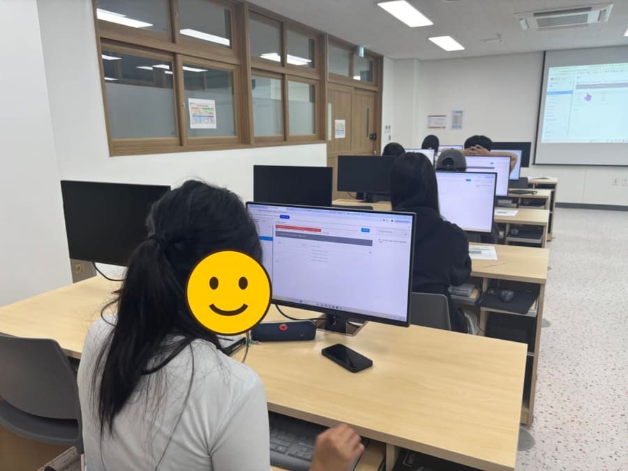 고등학교 AI 챗봇 만들기 수업, 주문받는 챗봇을 웹앱까지 (인천 호연고)