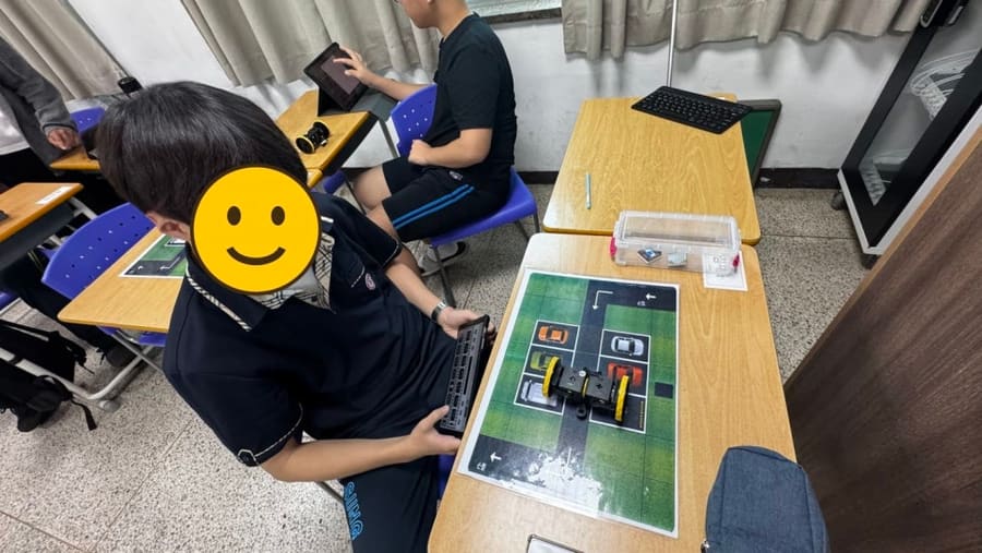 자율주행 엔지니어 직무 체험, 정확도와 속도 사이에서 고르기 (광명 진성고)