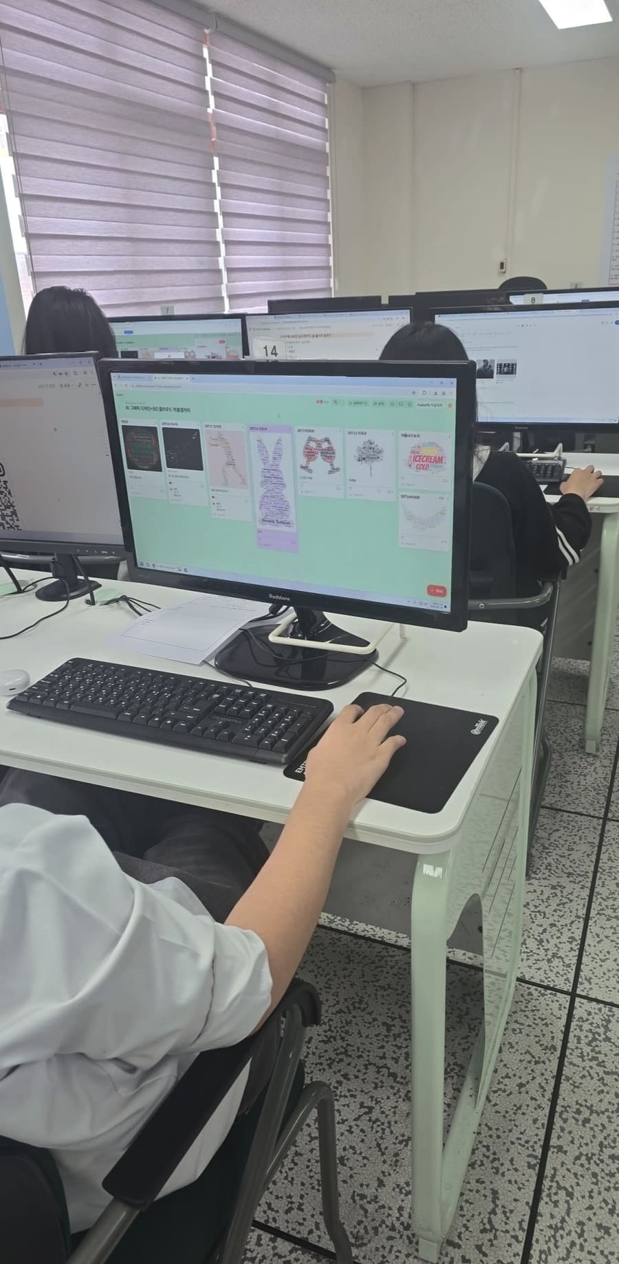 고등학교 진로체험 브랜딩 수업, 나를 설명하는 키워드로 만든 포스터 (성남 분당경영고)