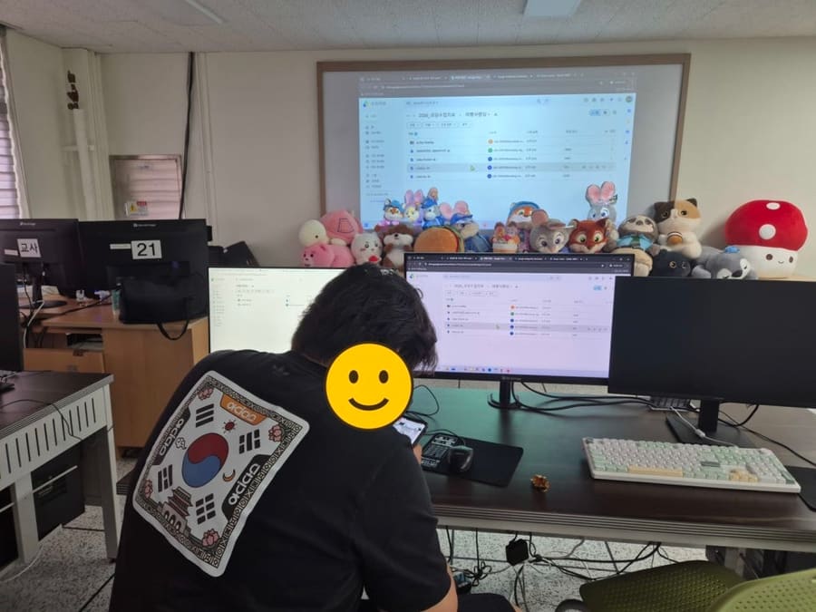 고등학교 웹 제작 수업, 제미나이로 만드는 반응형 웹사이트 (성남 분당경영고)