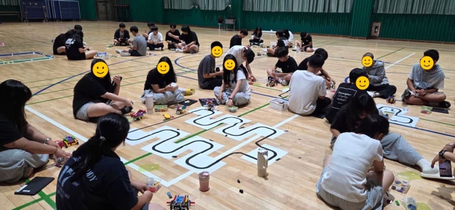 중학교 체험학습 로봇축구, 경기장을 직접 그리는 팀 대항전 (용인 백암중)