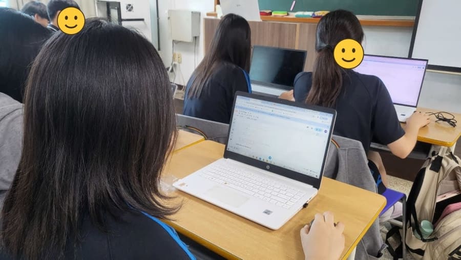 고등학교 머신러닝 수업, 우리가 매긴 점수를 정답으로 쓰기 (광명 진성고)