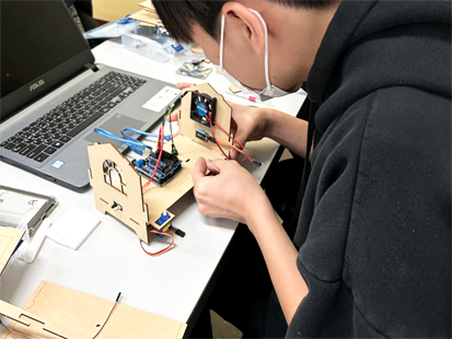 Smart Home Expert class photo 3