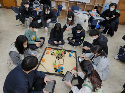 Robot Coding Expert (PingPong Robot) class photo 2