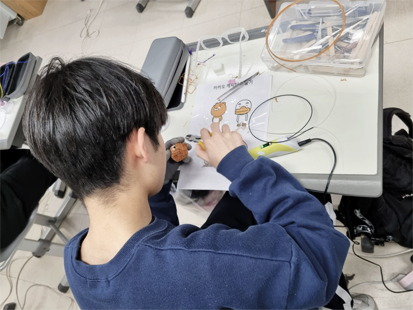 3D펜으로 LED 인테리어 소품 만들기 교육사진 4